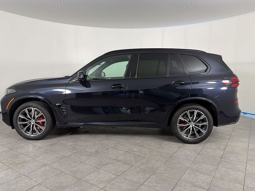 New 2026 BMW X5 sDrive40i SUV