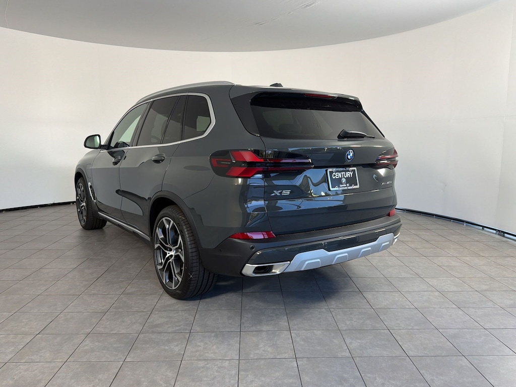 New 2026 BMW X5 PHEV xDrive50e SUV