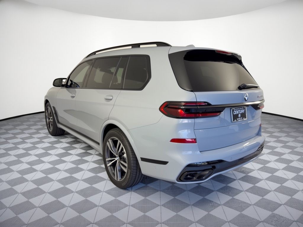 New 2027 BMW X7 M60i SUV