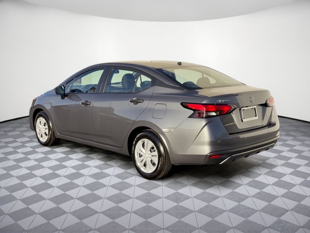Used 2025 Nissan Versa Versa 1.6 S (S CVT) Sedan