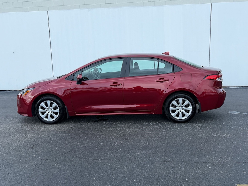 Used 2026 Toyota Corolla Corolla LE (LE CVT (Natl)) Sedan