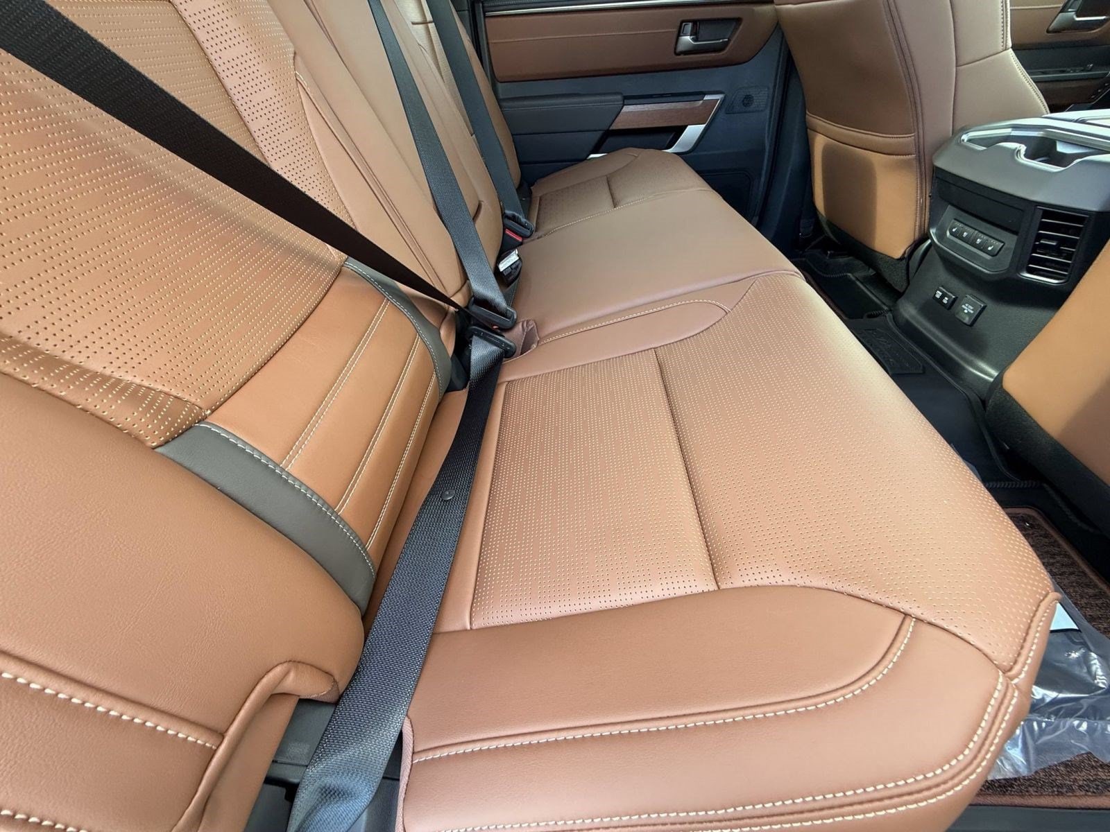2026 Toyota Tundra 1794 Edition - Photo 32