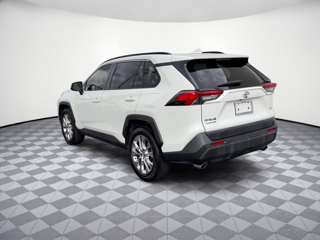 Used 2019 Toyota RAV4 RAV4 XLE Premium (XLE Premium FWD (Natl)) SUV