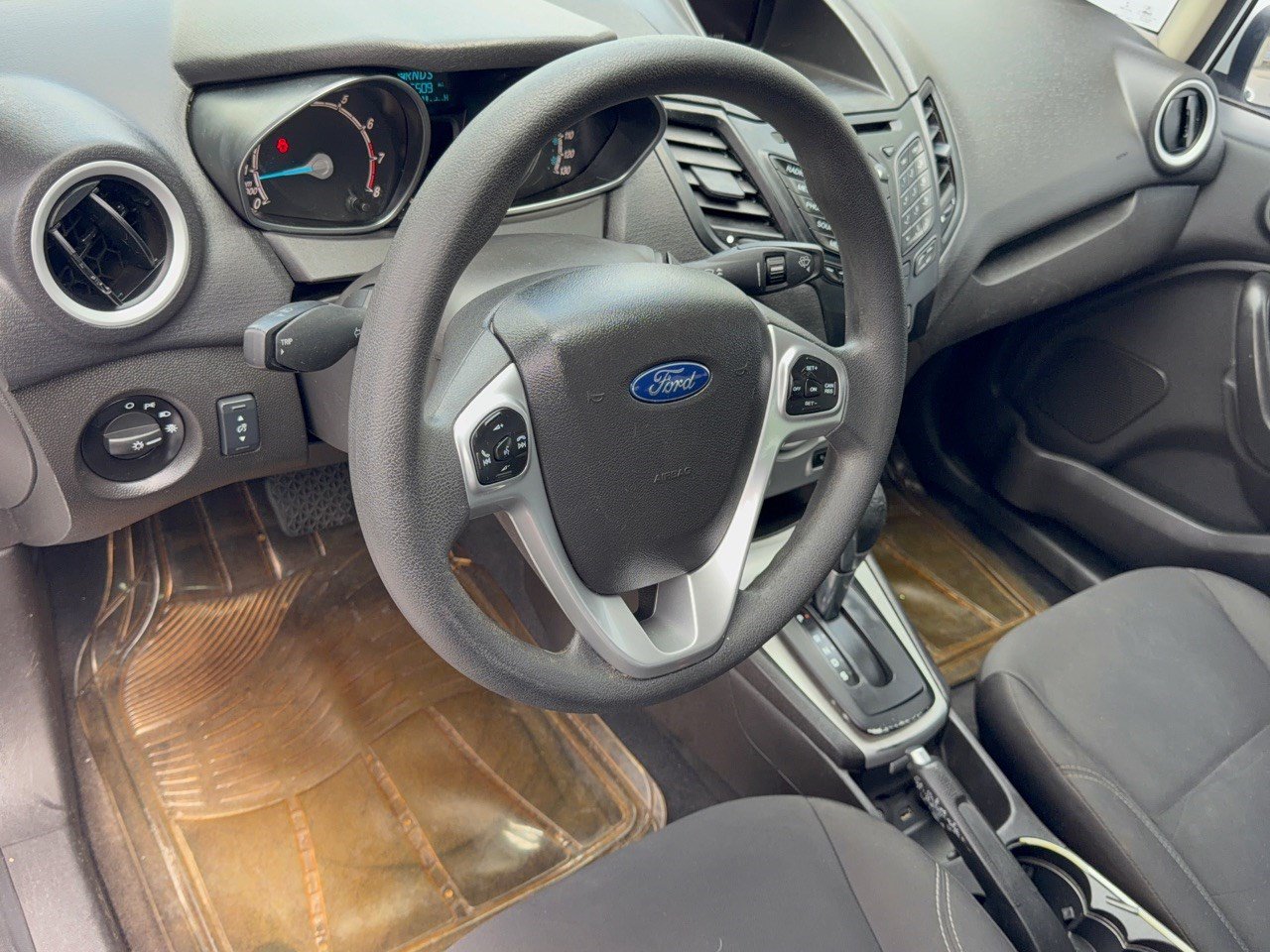 Used 2018 Ford Fiesta Fiesta SE (SE Sedan) Sedan