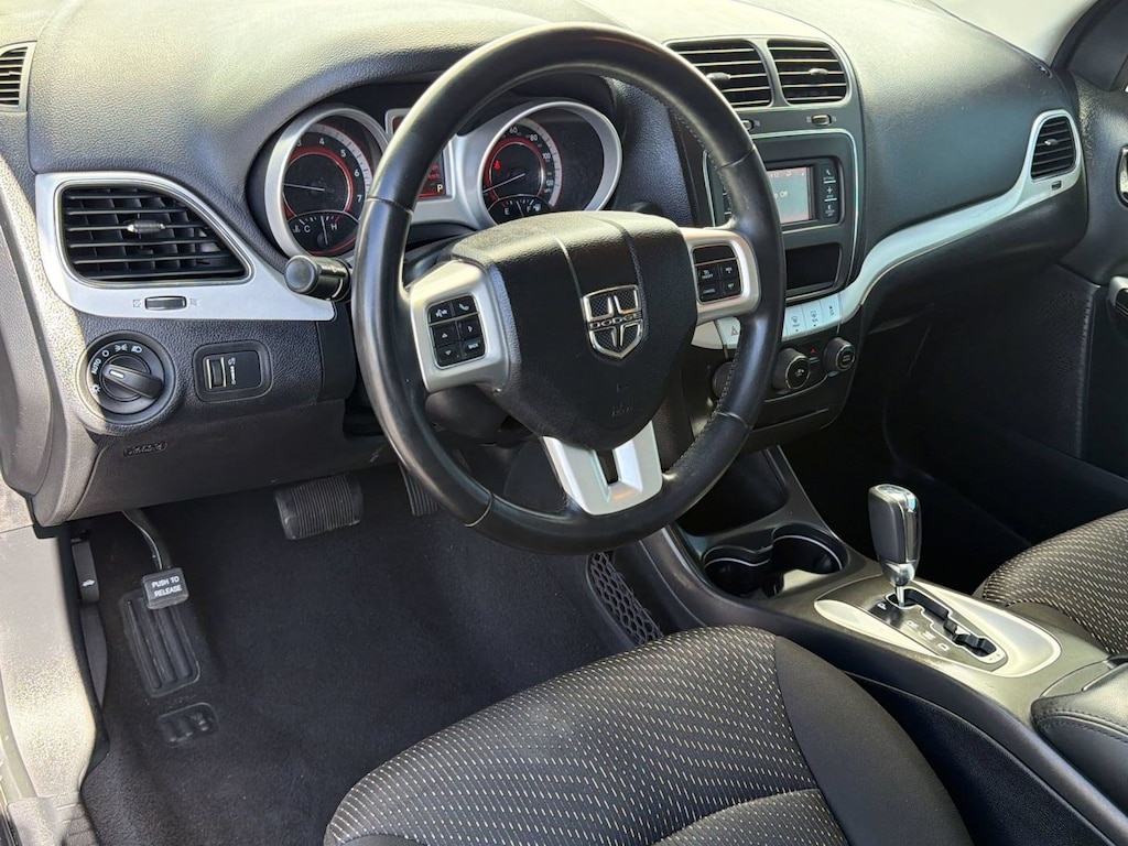 Used 2020 Dodge Journey Journey SE Value (SE Value FWD) SUV