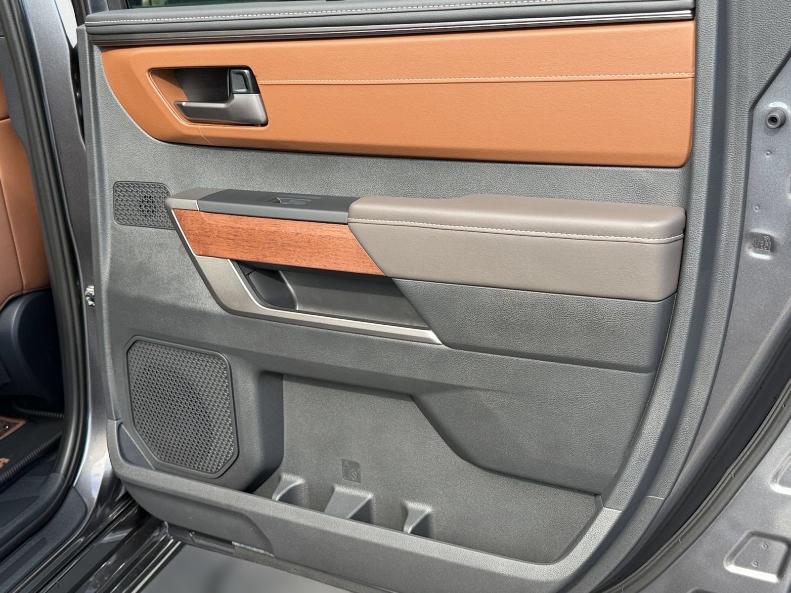 2026 Toyota Tundra 1794 Edition - Photo 15
