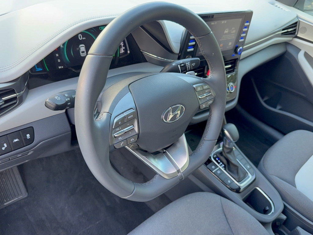 Used 2020 Hyundai Ioniq Hybrid Ioniq Hybrid SEL (SEL Hatchback) Hatchback