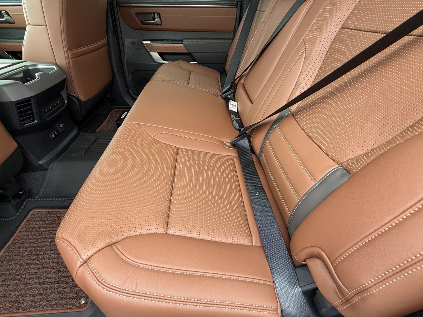 2026 Toyota Tundra 1794 Edition - Photo 25