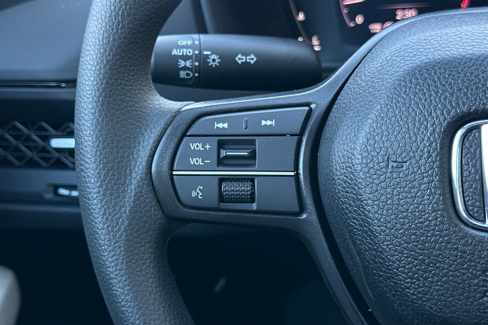 2026 Honda Accord SE - Photo 16