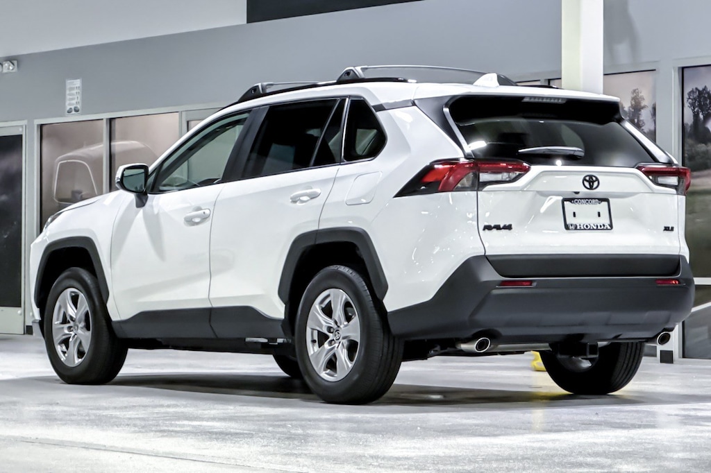 Used 2025 Toyota RAV4 XLE SUV