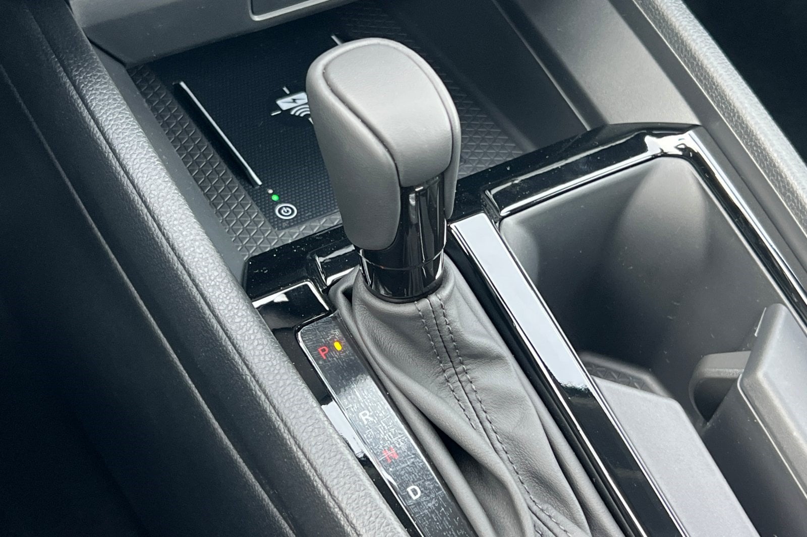 2026 Honda Accord Hybrid EX-L - Photo 16
