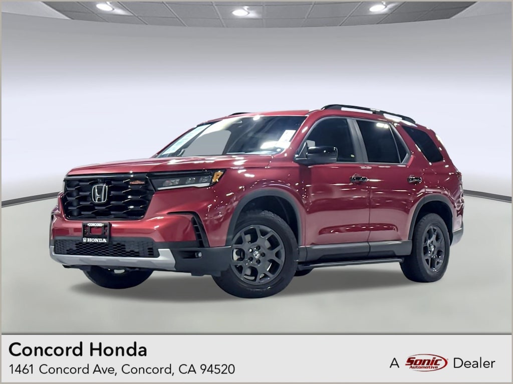 Used 2023 Honda Pilot TrailSport SUV