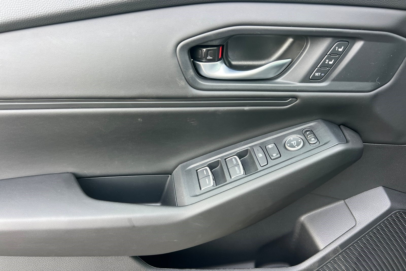 2026 Honda Accord Hybrid EX-L - Photo 26