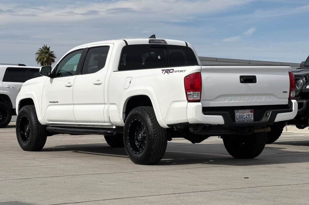 Used 2017 Toyota Tacoma TRD Sport Truck Double Cab