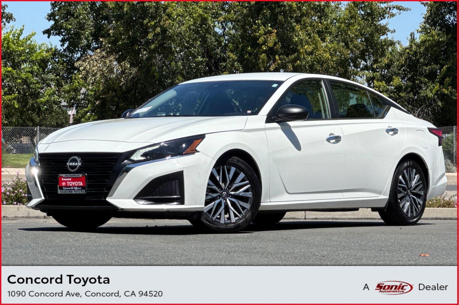 Used 2025 Nissan Altima SV Sedan