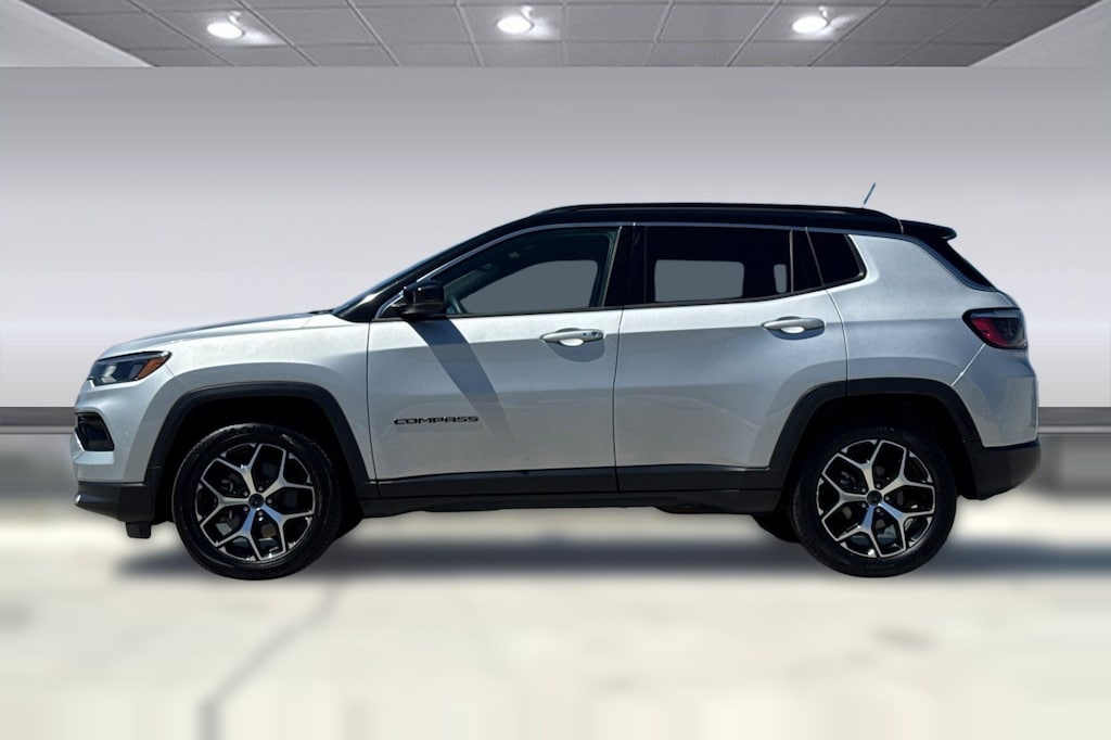 Used 2025 Jeep Compass Limited SUV