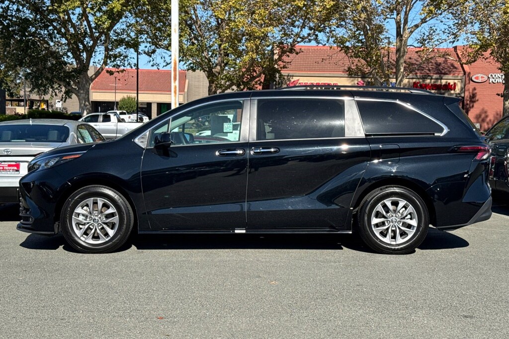 Used 2026 Toyota Sienna XLE Van Passenger Van