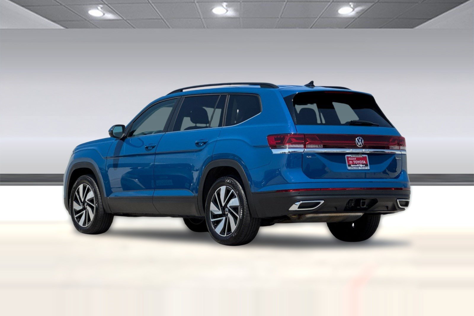 Used 2026 Volkswagen Atlas 2.0T SE w/Technology SUV