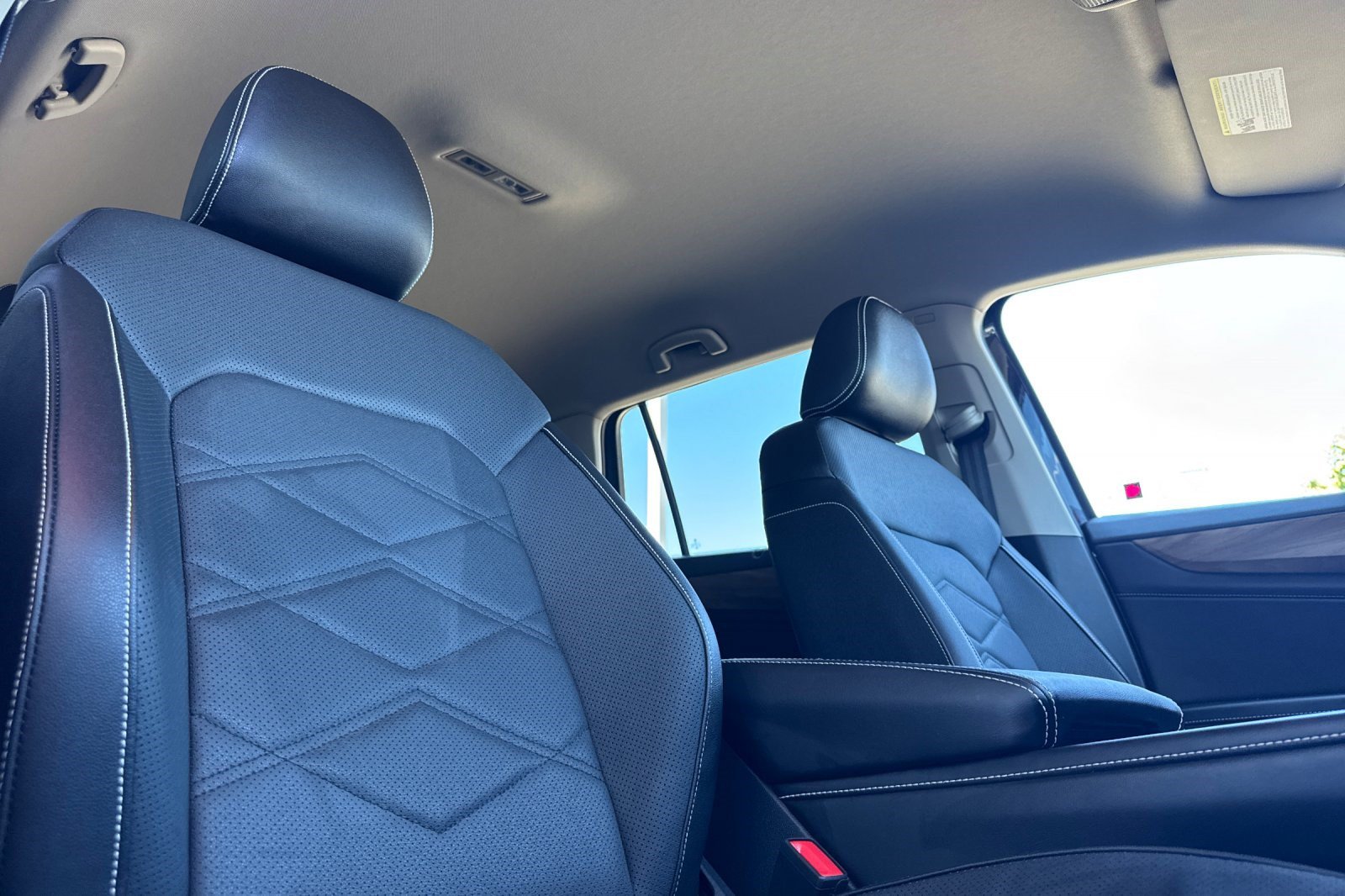 2026 Volkswagen Atlas SE w/Tech - Photo 23