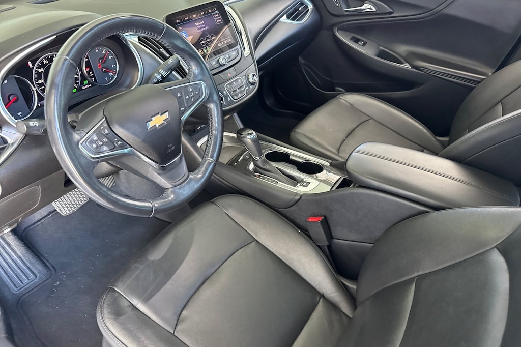 Used 2019 Chevrolet Malibu Hybrid Hybrid Sedan