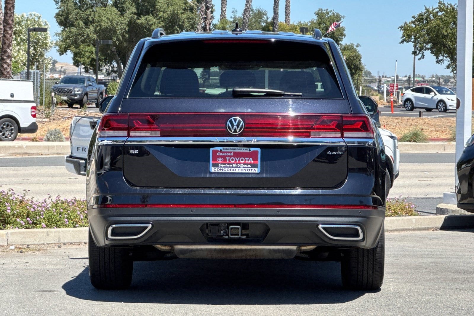 2026 Volkswagen Atlas SE w/Tech - Photo 10