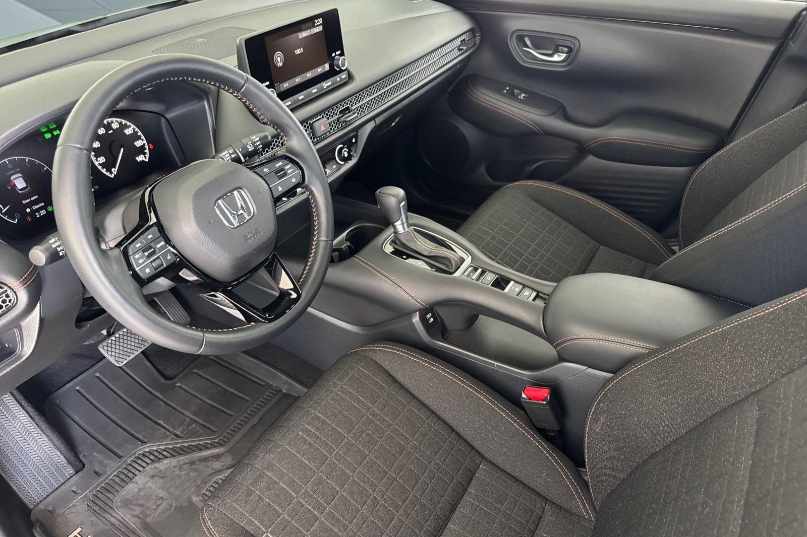 Used 2025 Honda HR-V Sport SUV