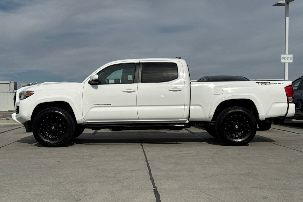 Used 2017 Toyota Tacoma TRD Sport Truck Double Cab