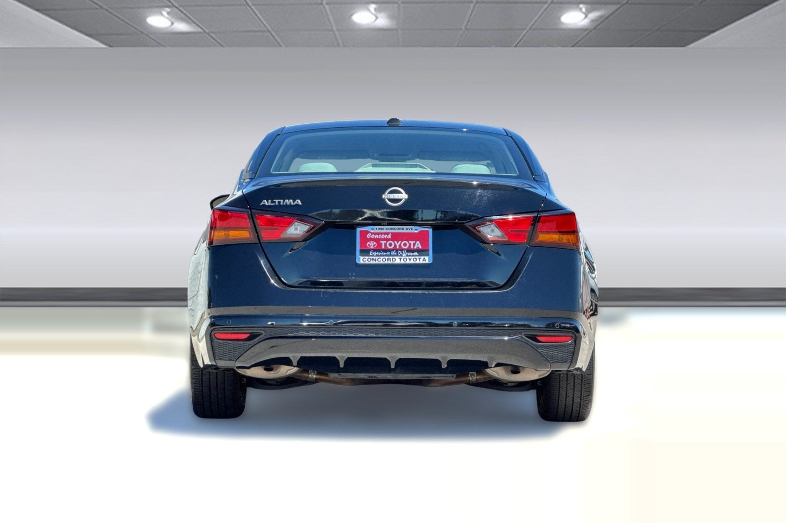 2025 Nissan Altima SV - Photo 10