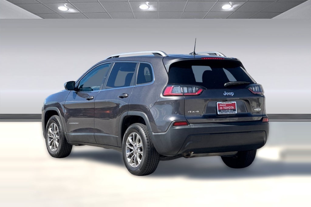 Used 2019 Jeep Cherokee Latitude Plus SUV