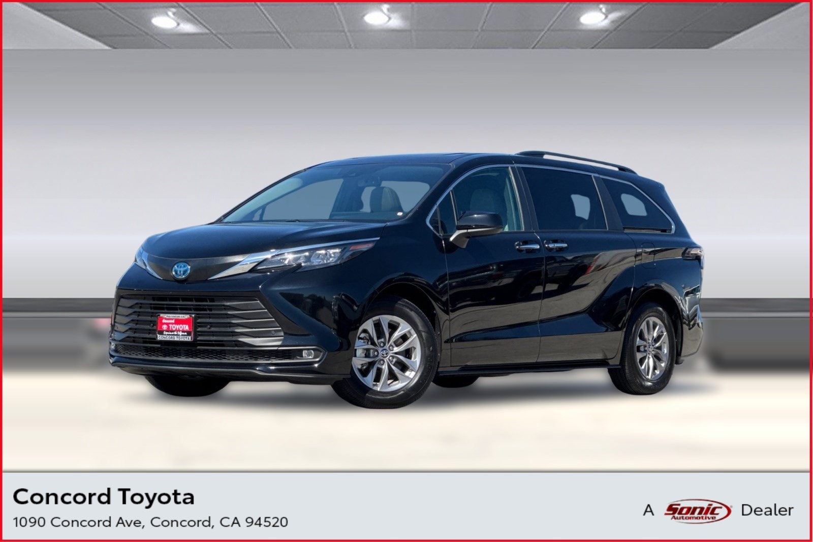 2025 Toyota Sienna XLE