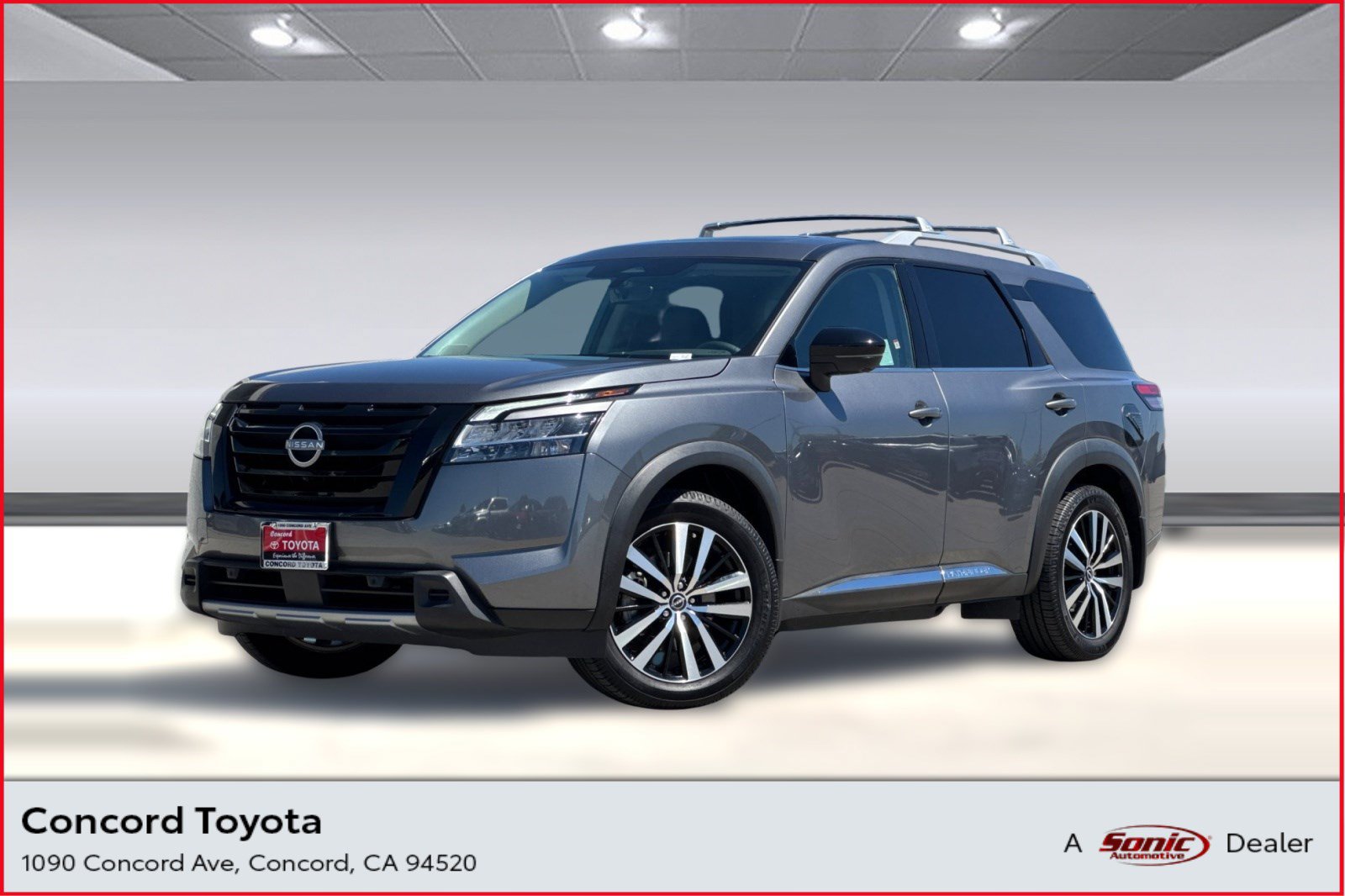 Used 2024 Nissan Pathfinder Platinum SUV