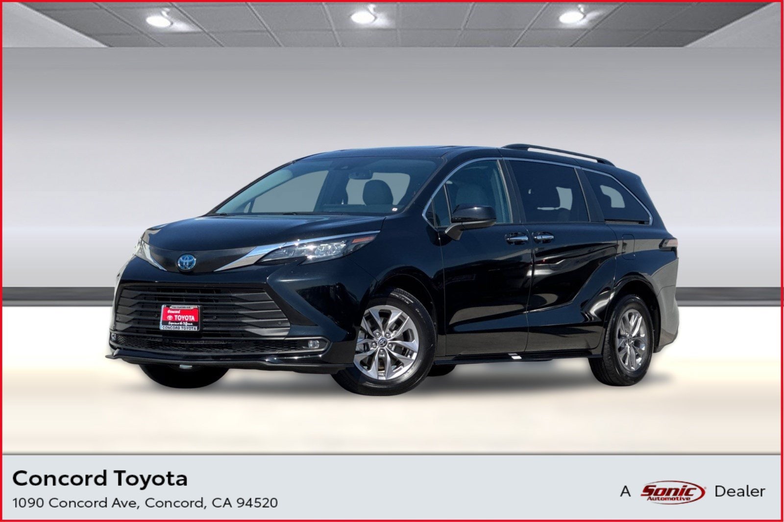 2025 Toyota Sienna XLE