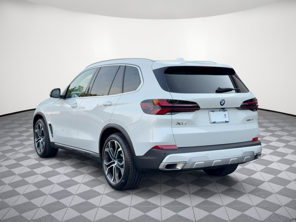 Certified 2025 BMW X5 sDrive40i SUV