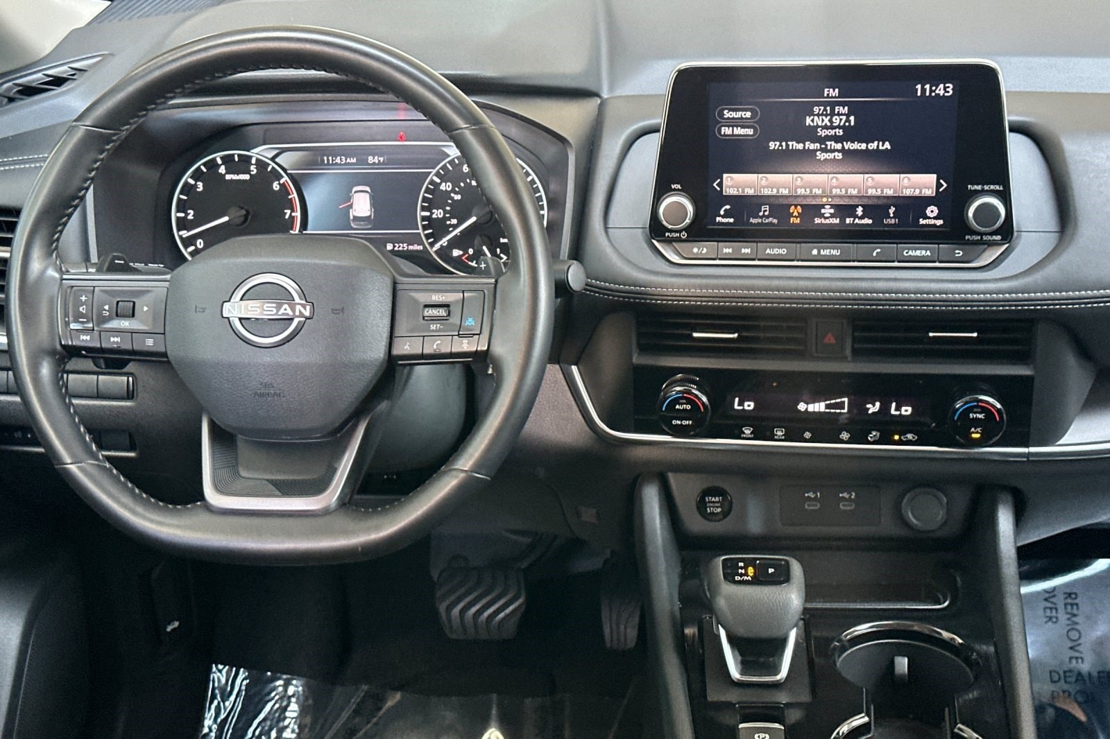 2025 Nissan Rogue SV - Photo 29