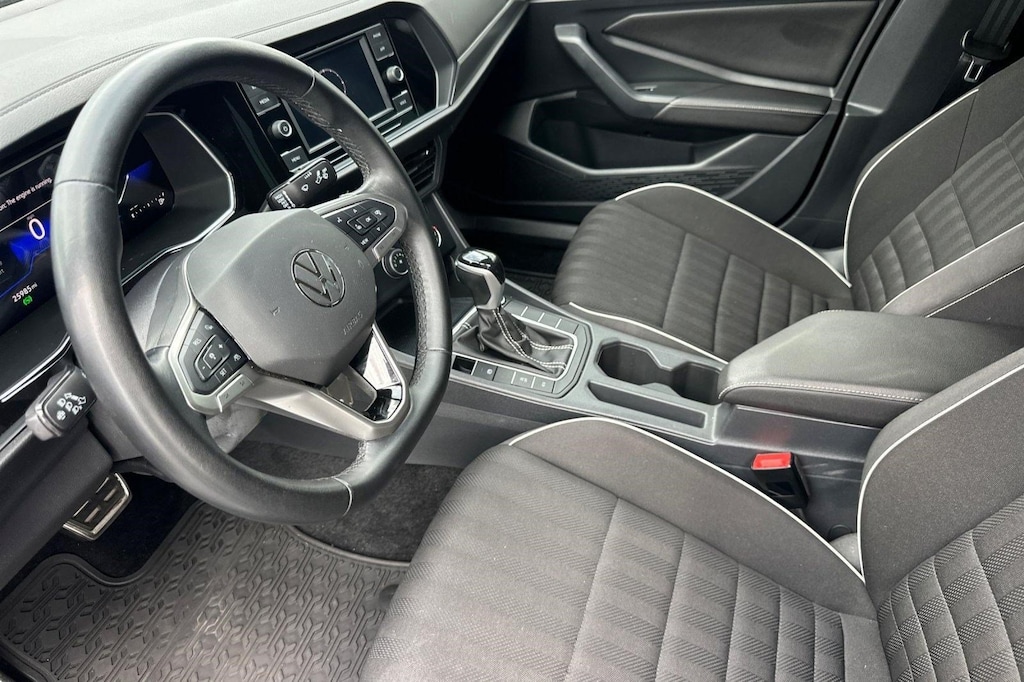 Used 2023 Volkswagen Jetta 1.5T Sport Sedan