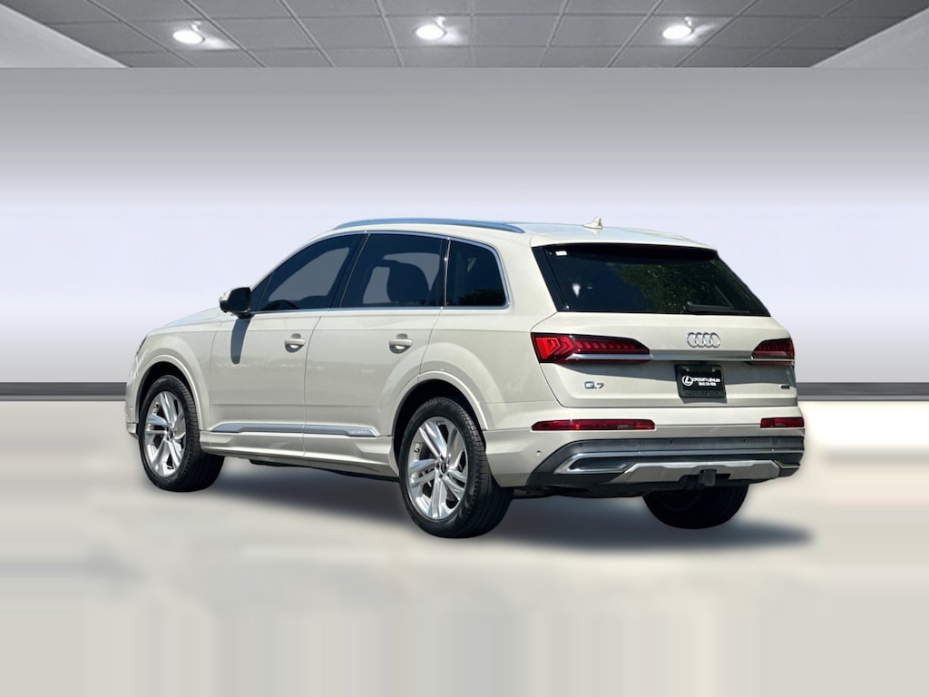 Used 2023 Audi Q7 55 Premium Plus SUV
