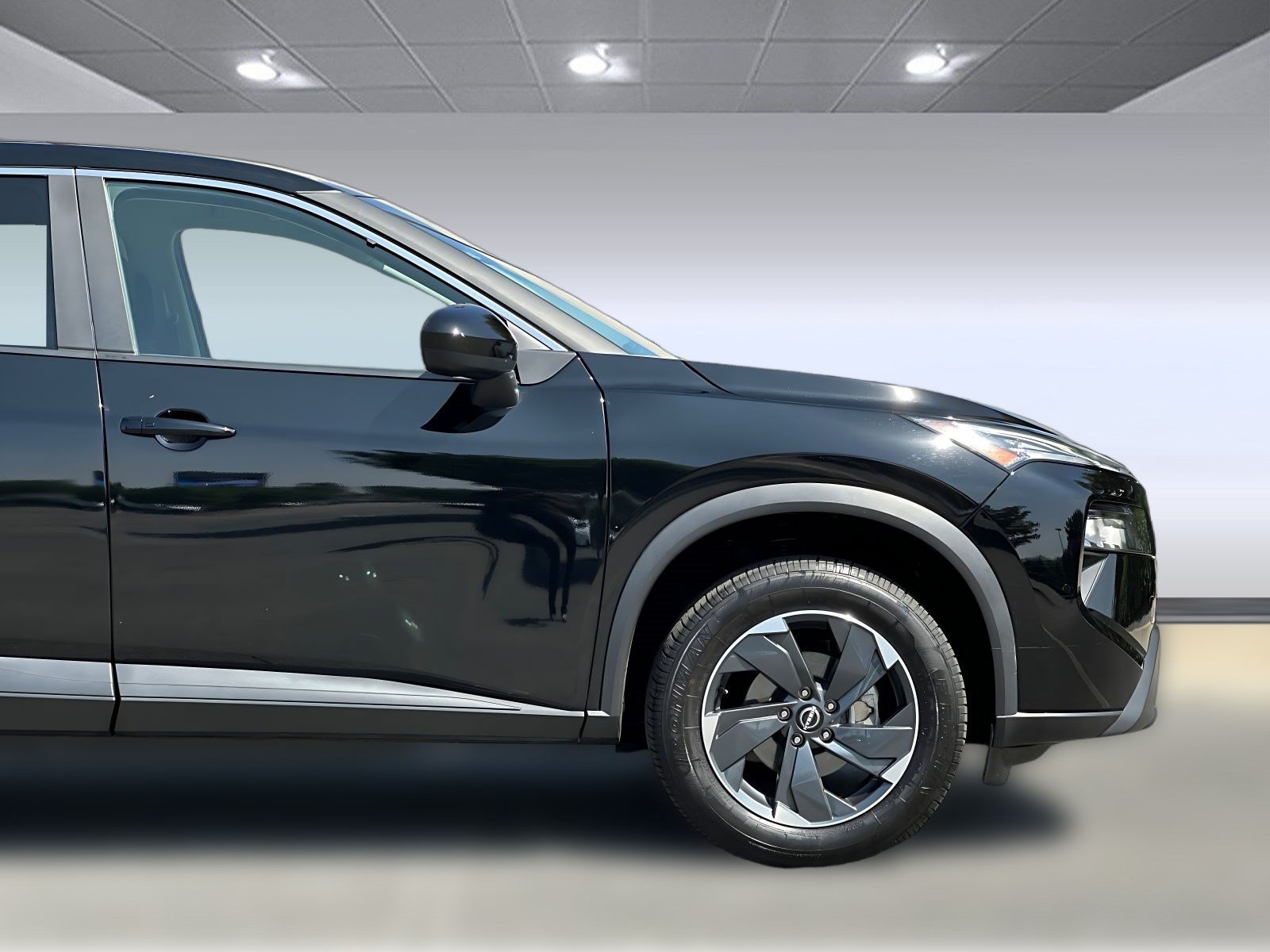 2025 Nissan Rogue SV - Photo 32