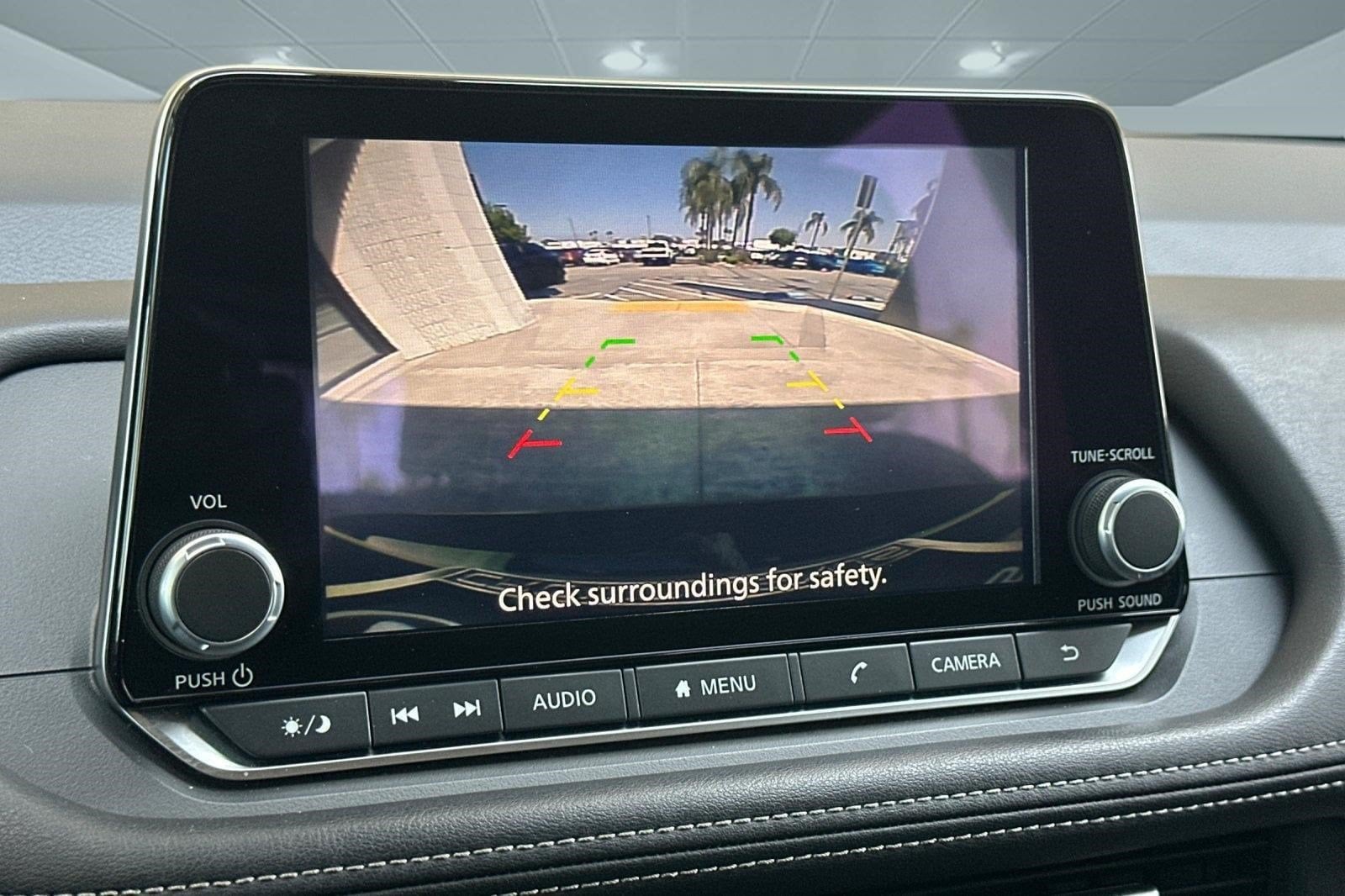 2025 Nissan Rogue SV - Photo 20