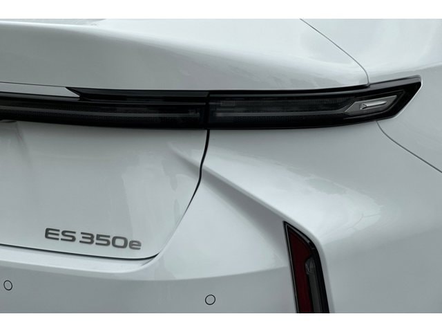 2026 Lexus ES BEV 350e Premium - Photo 25