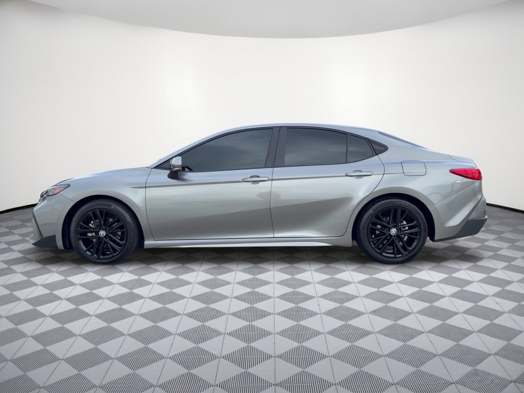 Used 2026 Toyota Camry SE Sedan