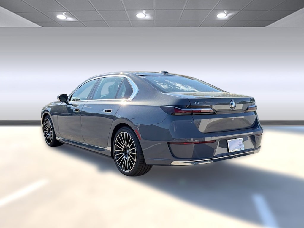 New 2026 BMW i7 xDrive60 Sedan