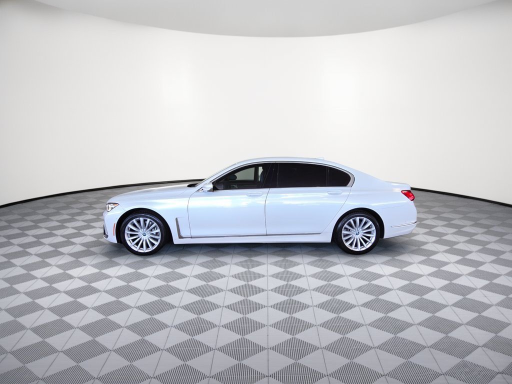 Used 2022 BMW 740i xDrive Sedan
