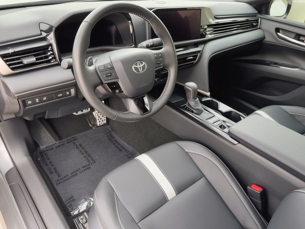 Used 2026 Toyota Camry SE Sedan