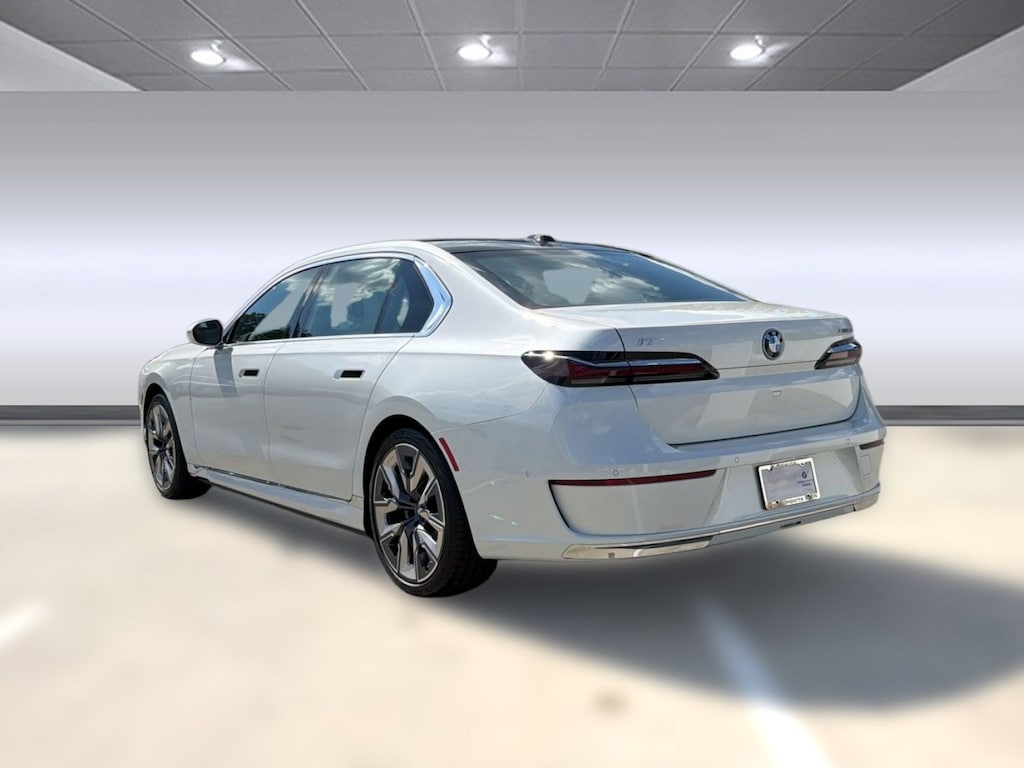 New 2026 BMW i7 xDrive60 Sedan