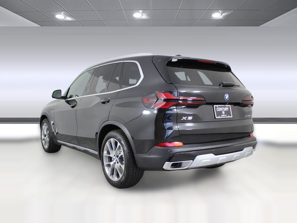 New 2026 BMW X5 PHEV xDrive50e SUV