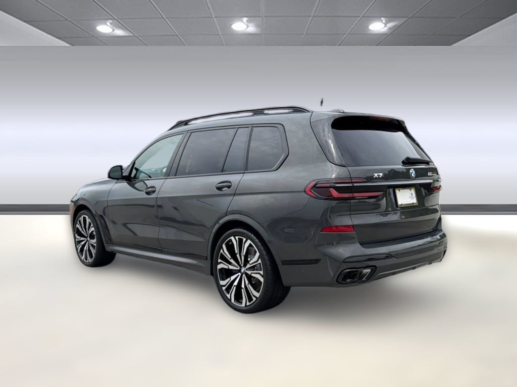 New 2027 BMW X7 M60i SUV