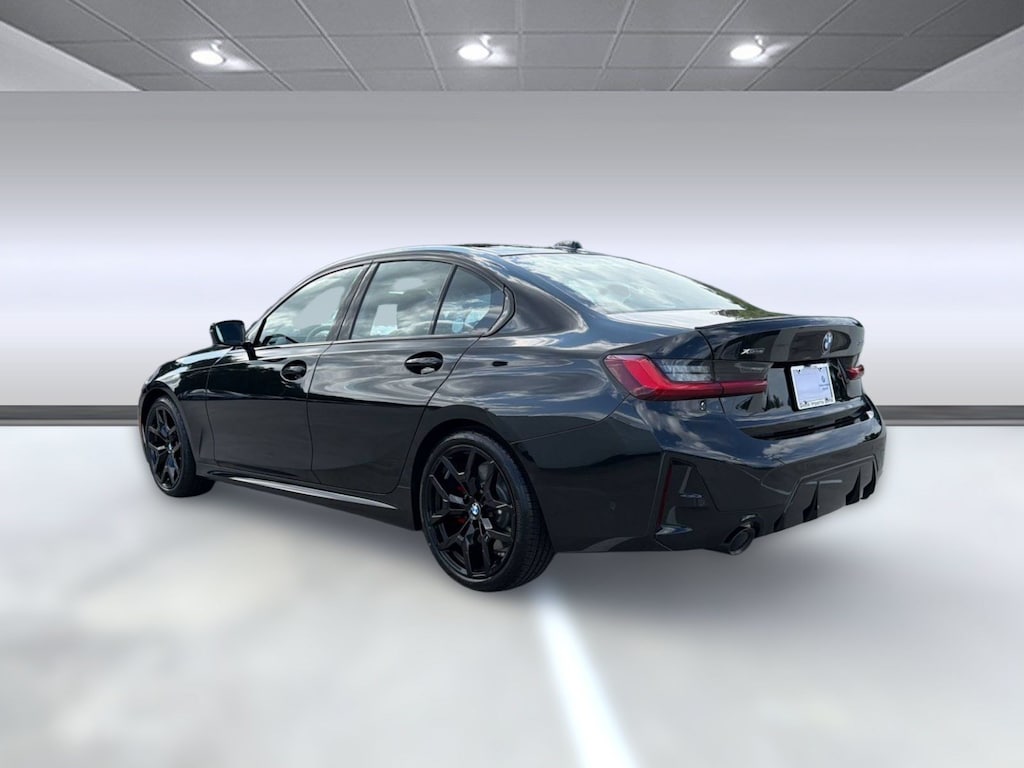 New 2026 BMW 330i xDrive Sedan