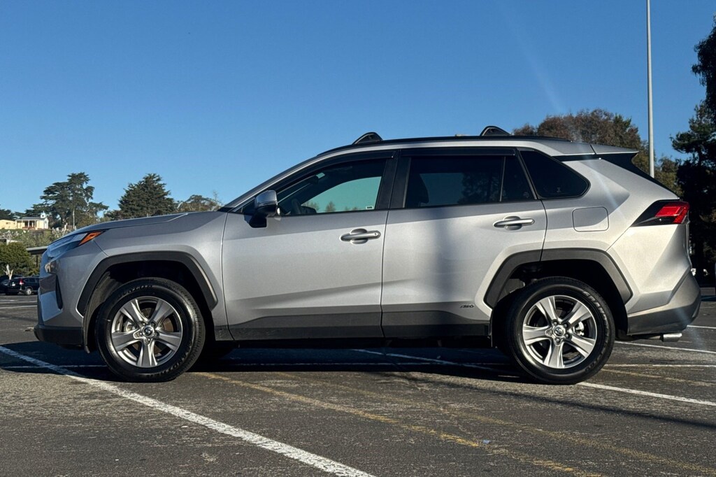 Used 2025 Toyota RAV4 Hybrid XLE SUV