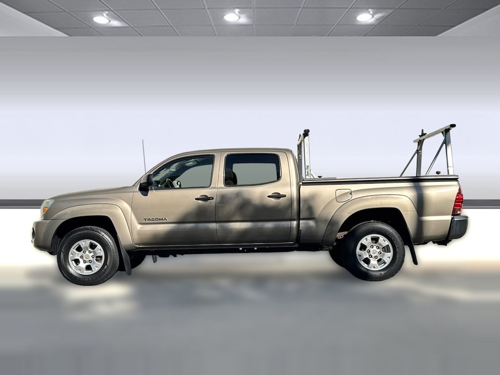 Used 2006 Toyota Tacoma PreRunner V6 Truck Double-Cab