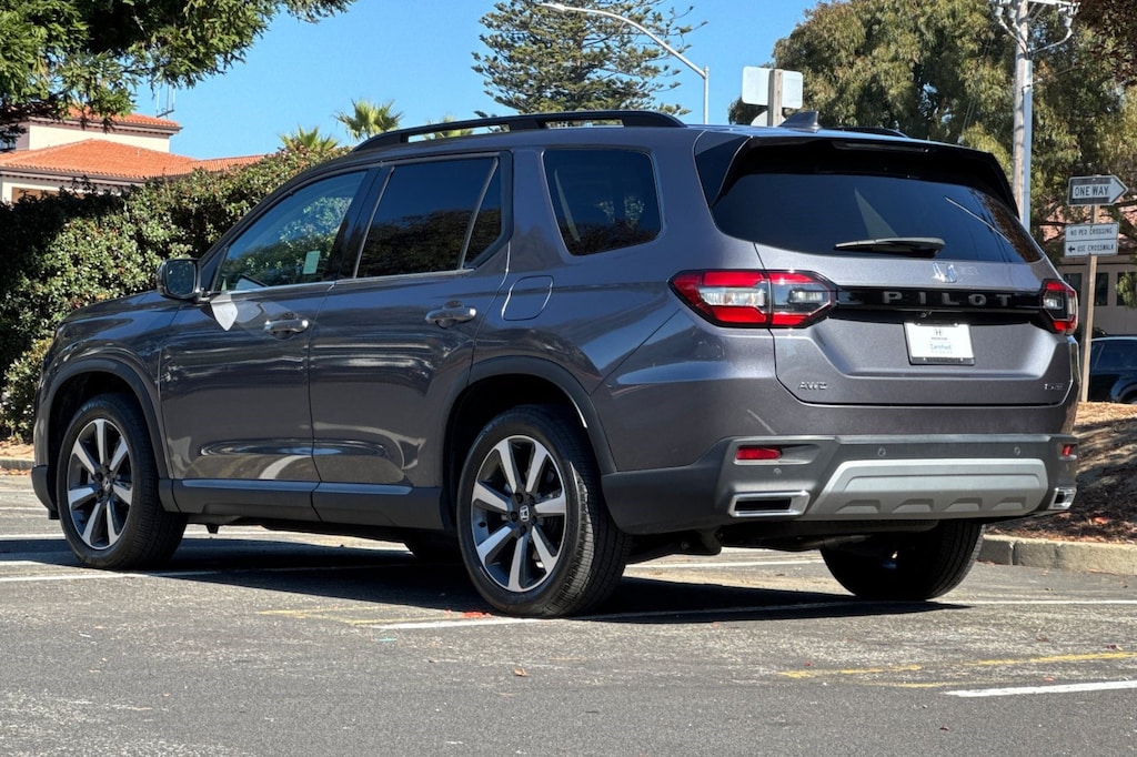 Certified 2025 Honda Pilot Touring+ SUV